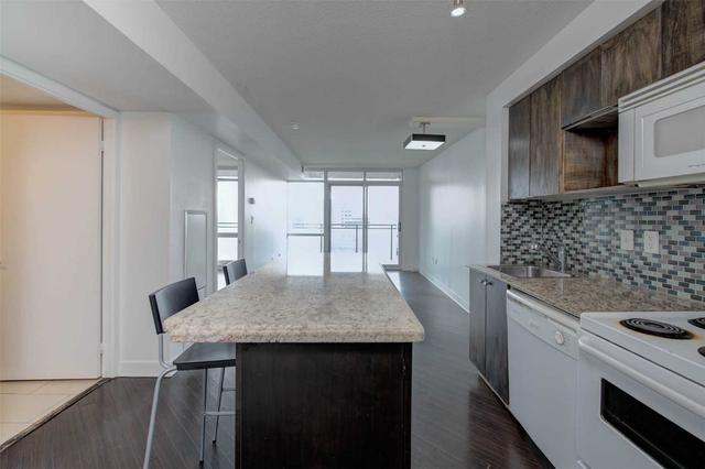 911 - 15 Fort York Blvd, Condo with 1 bedrooms, 1 bathrooms and 0 parking in Toronto ON | Image 24