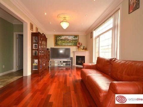80 Mynden Way, House detached with 4 bedrooms, 5 bathrooms and 6 parking in Newmarket ON | Image 6