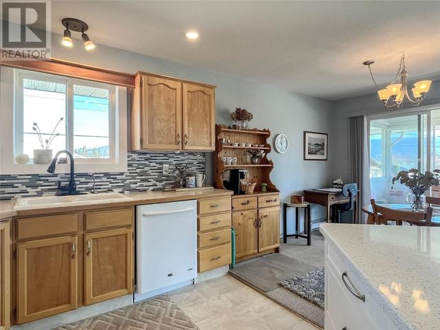 18 - 14008 Victoria Road, House attached with 2 bedrooms, 1 bathrooms and 1 parking in Summerland BC | Image 7