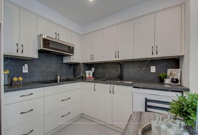 404 - 21 Hillcrest Ave, Condo with 0 bedrooms, 1 bathrooms and 0 parking in Toronto ON | Image 24