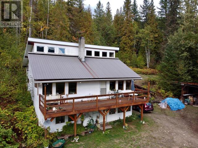 2373 Mabel Lake Road, House detached with 3 bedrooms, 3 bathrooms and null parking in North Okanagan F BC | Image 56