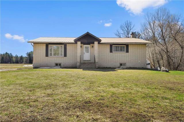 611 Woito Station Road, House detached with 3 bedrooms, 2 bathrooms and 10 parking in North Algona Wilberforce ON | Image 29