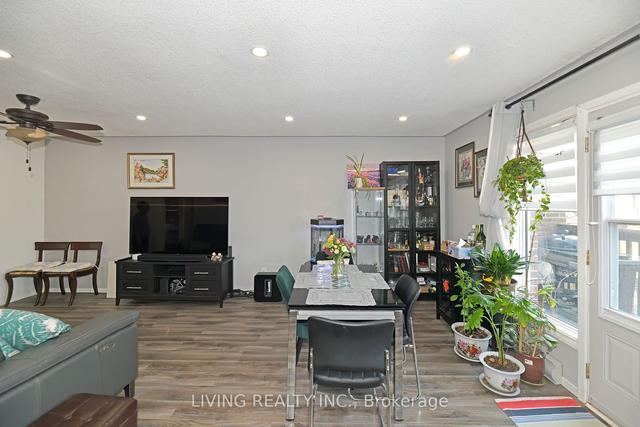 74 Deacon Lane, Townhouse with 3 bedrooms, 3 bathrooms and 3 parking in Ajax ON | Image 5