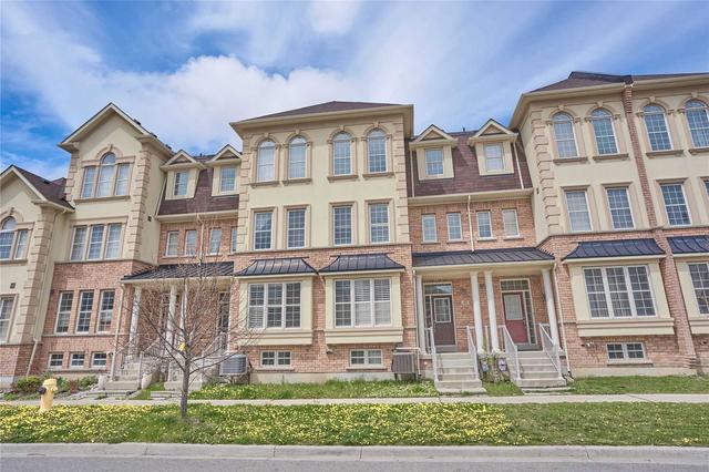 42 Tufo Ave, House attached with 4 bedrooms, 3 bathrooms and 3 parking in Markham ON | Image 1