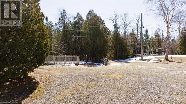 333 Robert Allen Drive, House detached with 2 bedrooms, 1 bathrooms and 9 parking in Northern Bruce Peninsula ON | Image 6