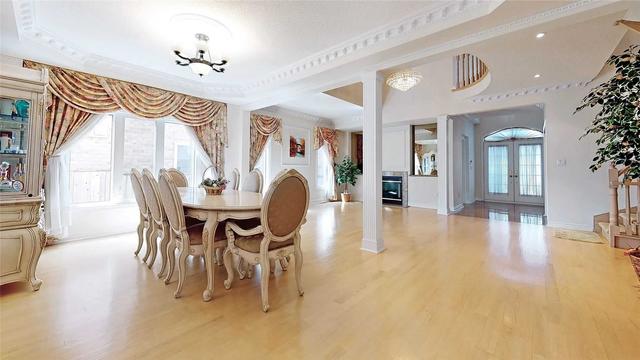 255 Boake Tr, House detached with 5 bedrooms, 4 bathrooms and 5 parking in Richmond Hill ON | Image 2