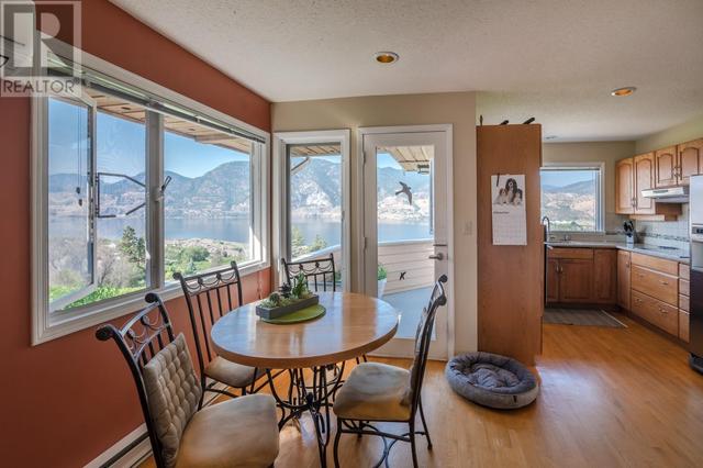 3915 Valleyview Road, House detached with 4 bedrooms, 3 bathrooms and 2 parking in Penticton BC | Image 8