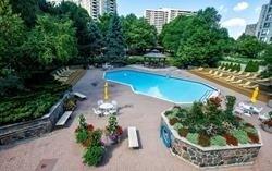 910 - 225 Bamburgh Circ, Condo with 2 bedrooms, 2 bathrooms and 1 parking in Toronto ON | Image 5