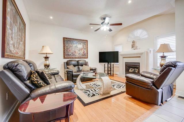 97 Canada Dr, House detached with 4 bedrooms, 5 bathrooms and 5 parking in Vaughan ON | Image 39
