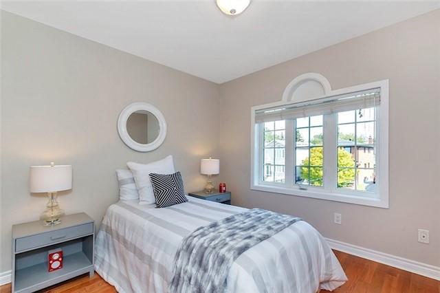 54 Kimbourne Ave, House detached with 4 bedrooms, 4 bathrooms and 4 parking in Toronto ON | Image 14
