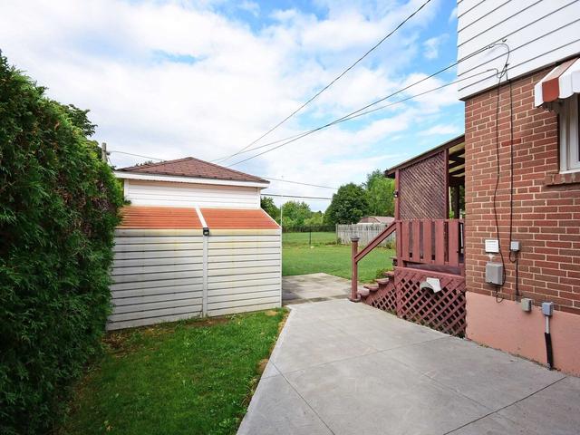 237 Avondale Blvd, House detached with 4 bedrooms, 3 bathrooms and 4 parking in Brampton ON | Image 31