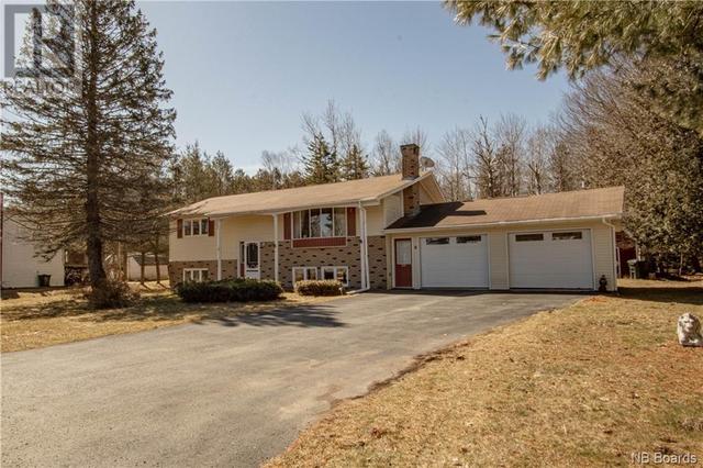 9 Glenwood Drive, House detached with 4 bedrooms, 2 bathrooms and null parking in Rothesay NB | Image 1
