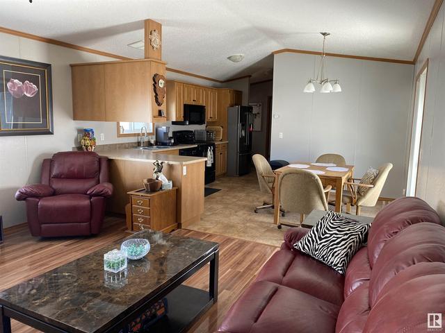 110 - 2251 50 St, Home with 3 bedrooms, 2 bathrooms and null parking in Drayton Valley AB | Image 20