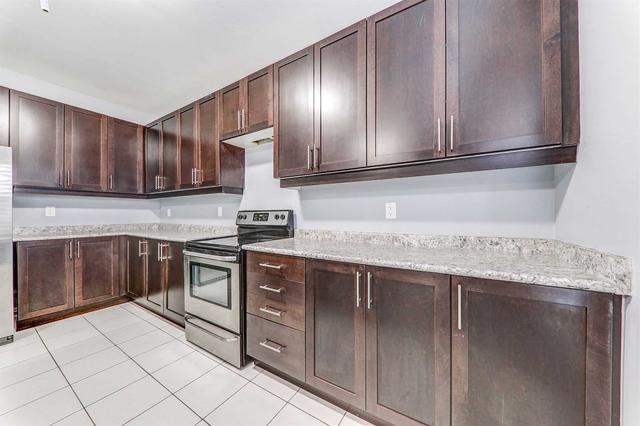 79 Mcroberts Cres, House detached with 4 bedrooms, 3 bathrooms and 3 parking in Clarington ON | Image 6