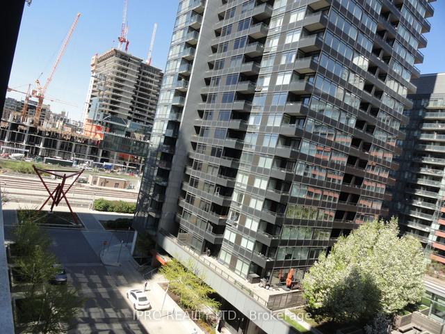 808 - 8 Telegram Mews, Condo with 2 bedrooms, 2 bathrooms and 1 parking in Toronto ON | Image 19