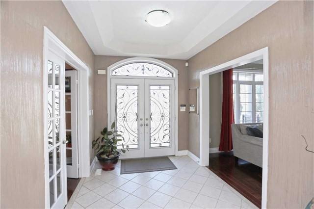 20 Adriatic Cres, House detached with 4 bedrooms, 5 bathrooms and 4 parking in Brampton ON | Image 2