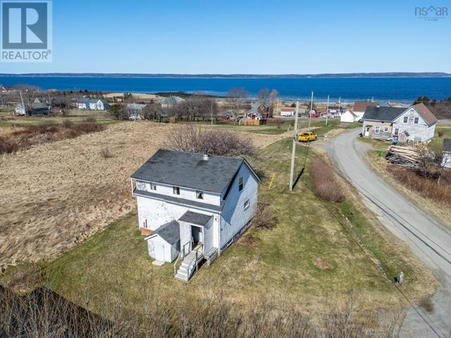32 Gaudet Road, House detached with 2 bedrooms, 1 bathrooms and null parking in Clare NS | Image 40