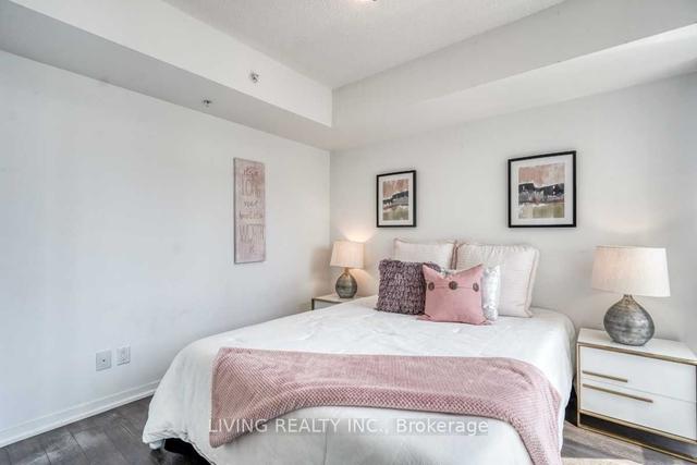 2009 - 68 Abell St, Condo with 2 bedrooms, 2 bathrooms and 1 parking in Toronto ON | Image 11