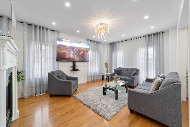 1 Boticelli Way, House detached with 5 bedrooms, 6 bathrooms and 5 parking in Vaughan ON | Image 7
