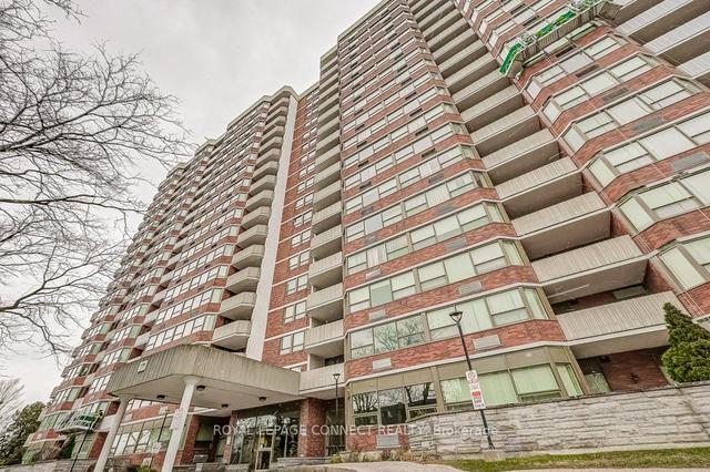 601 - 121 Ling Rd, Condo with 2 bedrooms, 2 bathrooms and 1 parking in Toronto ON | Image 38