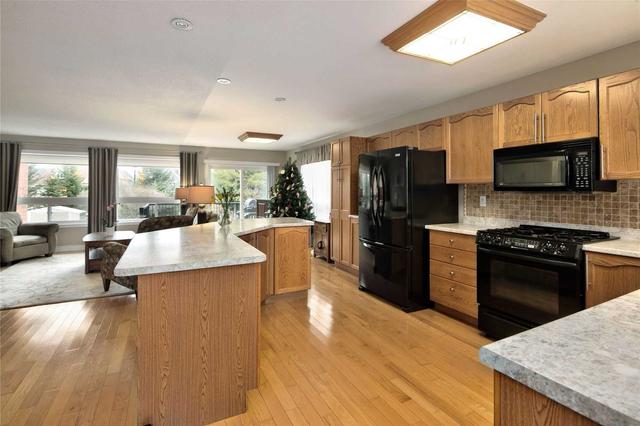 12 Briarwood Pl, House detached with 3 bedrooms, 3 bathrooms and 6 parking in Wasaga Beach ON | Image 25