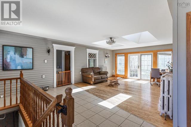 81 School Street, House detached with 6 bedrooms, 3 bathrooms and null parking in Middleton NS | Image 19