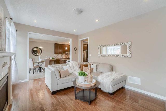 177 Niagara Tr, House detached with 5 bedrooms, 5 bathrooms and 6 parking in Halton Hills ON | Image 2