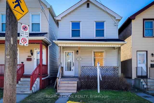 1468 Barton St E, House detached with 3 bedrooms, 1 bathrooms and 2 parking in Hamilton ON | Image 1