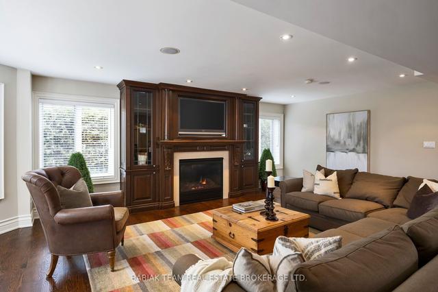 8 Country Club Dr, House detached with 6 bedrooms, 7 bathrooms and 9 parking in Toronto ON | Image 22