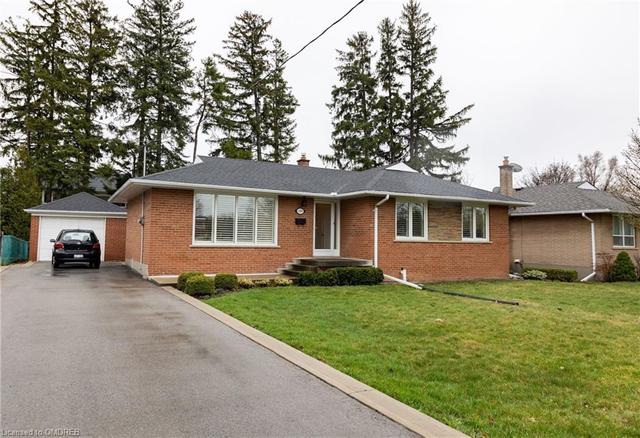 1198 Bridge Rd, House detached with 3 bedrooms, 2 bathrooms and 5 parking in Oakville ON | Image 24