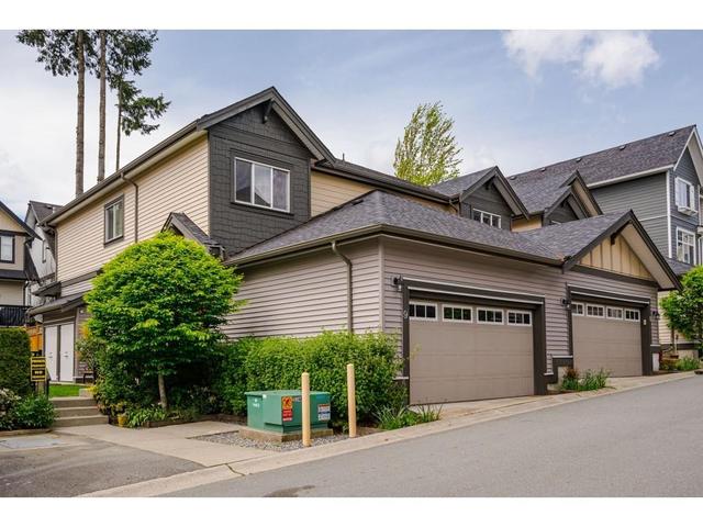 9 - 19938 70 Avenue, House attached with 3 bedrooms, 3 bathrooms and 2 parking in Langley BC | Card Image