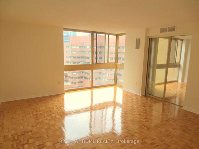 1607 - 131 Beecroft Rd, Condo with 1 bedrooms, 2 bathrooms and 1 parking in Toronto ON | Image 39