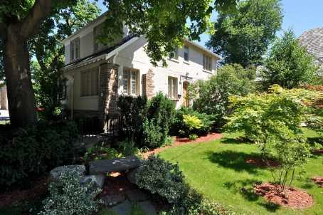 179 Dinnick Cres, House detached with 4 bedrooms, 4 bathrooms and 2 parking in Toronto ON | Image 1