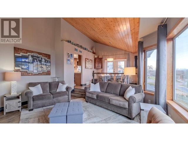 1108 Menu Road, House detached with 5 bedrooms, 5 bathrooms and 6 parking in West Kelowna BC | Image 6