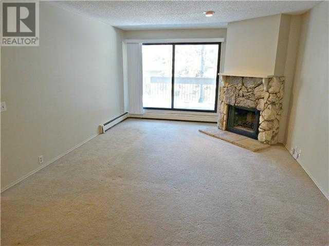 324, - 10120 Brookpark Boulevard Sw, Condo with 2 bedrooms, 1 bathrooms and 1 parking in Calgary AB | Image 4