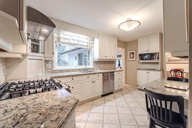 25 Golfdale Rd, House detached with 3 bedrooms, 3 bathrooms and 8 parking in Brantford ON | Image 14