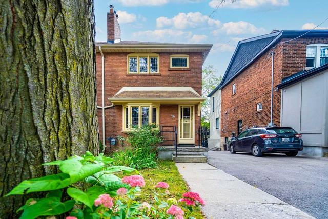 347 Millwood Rd, House semidetached with 2 bedrooms, 2 bathrooms and 1 parking in Toronto ON | Image 1