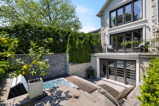 37 Brookfield Rd, House detached with 5 bedrooms, 7 bathrooms and 5 parking in Toronto ON | Image 29
