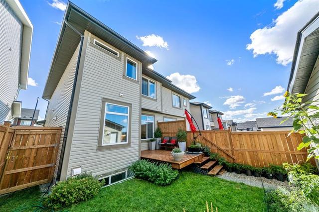 30 Clydesdale Crescent, House semidetached with 3 bedrooms, 3 bathrooms and 2 parking in Cochrane AB | Image 40