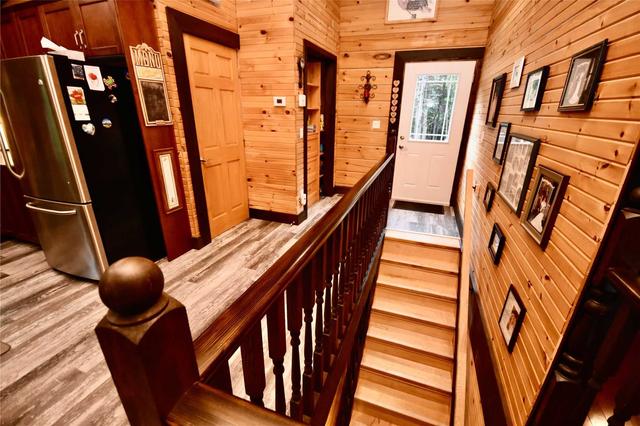1202 Vankoughnet Rd, House detached with 2 bedrooms, 2 bathrooms and 10 parking in Bracebridge ON | Image 17