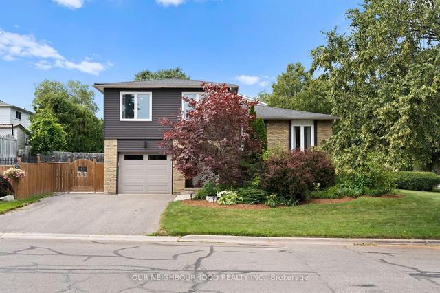 856 Sorrento Ave, House detached with 3 bedrooms, 2 bathrooms and 4 parking in Oshawa ON | Image 1