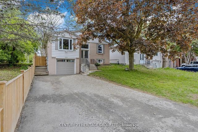 400 Terry Dr, House detached with 3 bedrooms, 2 bathrooms and 5 parking in Newmarket ON | Image 1