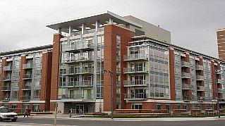 305 - 80 Port St, Condo with 1 bedrooms, 0 bathrooms and null parking in Mississauga ON | Image 1