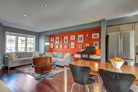 th3 - 201 Tenth St, Townhouse with 2 bedrooms, 3 bathrooms and 2 parking in Toronto ON | Image 3
