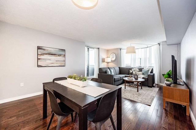 1107 - 3845 Lake Shore Blvd W, Condo with 2 bedrooms, 1 bathrooms and 2 parking in Toronto ON | Image 6