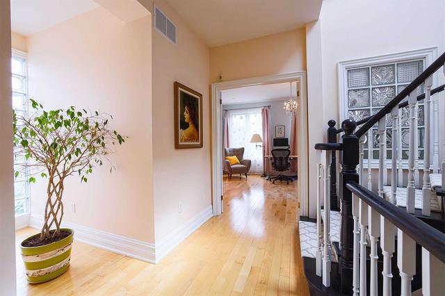 148 Woburn Ave, House detached with 3 bedrooms, 5 bathrooms and 3 parking in Toronto ON | Image 6