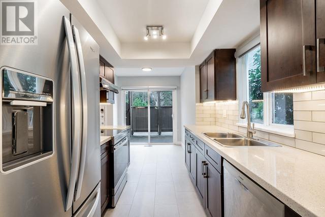6953 Arlington Street, House detached with 3 bedrooms, 3 bathrooms and 4 parking in Vancouver BC | Image 11