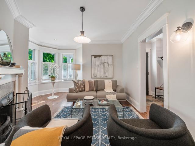 31 Victoria Park Ave, House semidetached with 5 bedrooms, 4 bathrooms and 3 parking in Toronto ON | Image 33