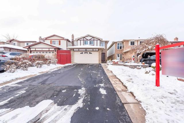 10 Abelard Ave, House detached with 4 bedrooms, 4 bathrooms and 6 parking in Brampton ON | Image 1