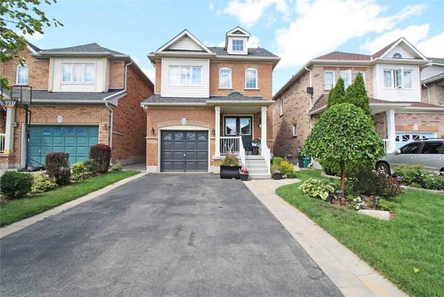 79 Macbride Cres, House detached with 3 bedrooms, 4 bathrooms and 4 parking in Vaughan ON | Image 1